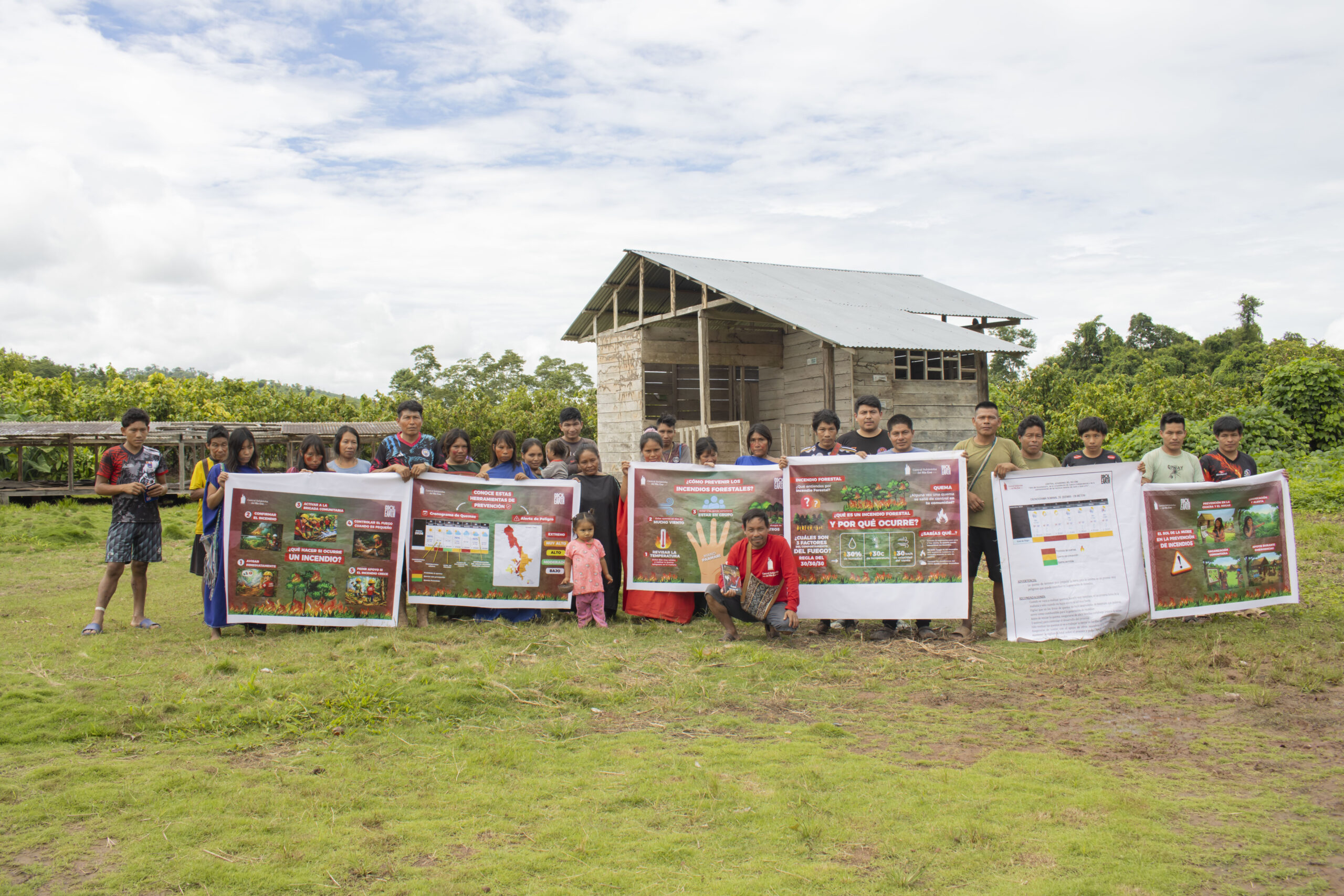 Asháninkas del Ene fortalecen sus capacidades en la prevención de incendios forestales