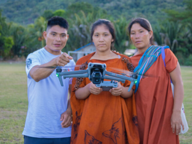 Asháninkas del Ene inician formación para acreditarse como pilotos de drones